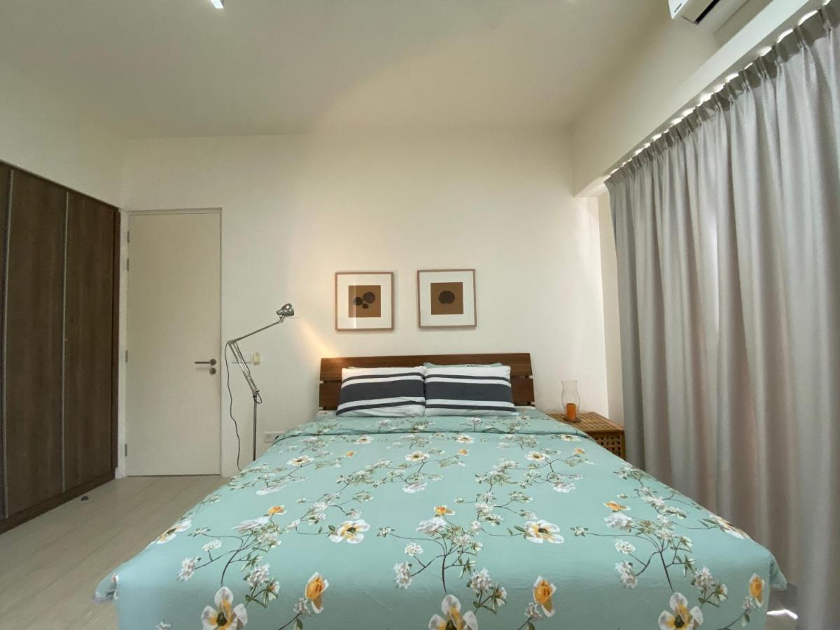 By The Sea@ Cozy Beachfront Home Бату Феринги Екстериор снимка